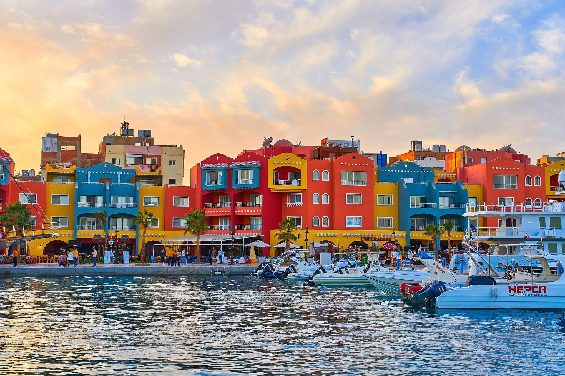 Hurghada: Guided City Highlights Tour